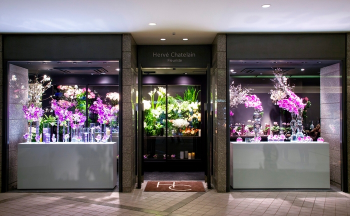 エルベ・シャトラン ショップ