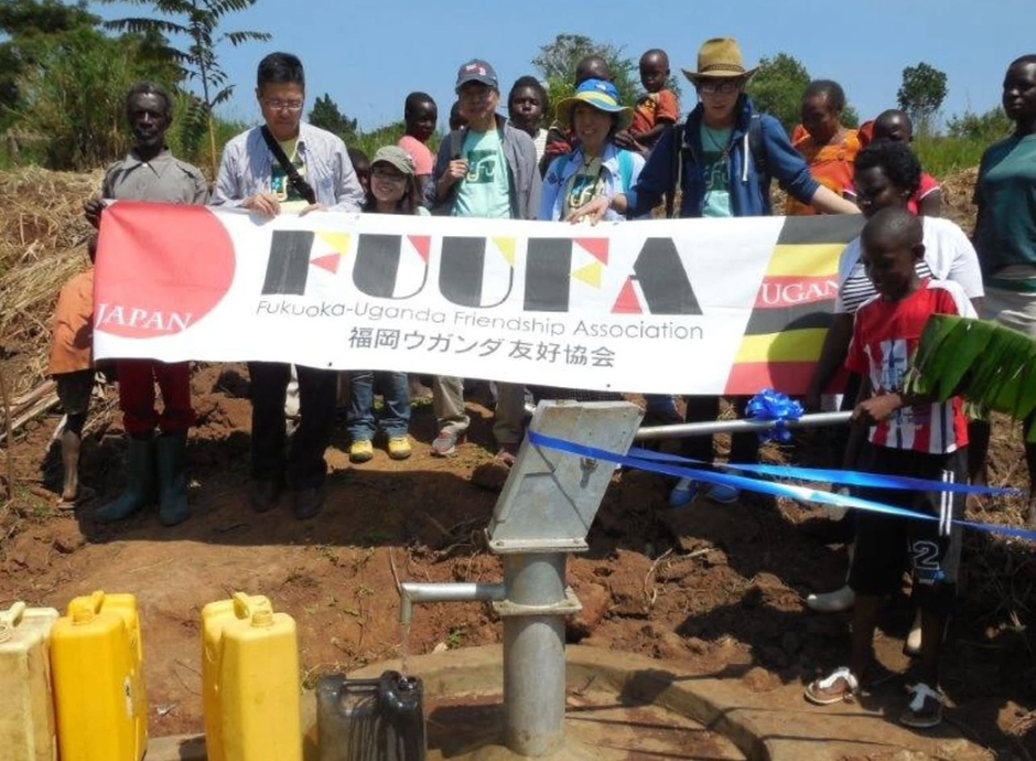 日本人の支援で井戸を施工