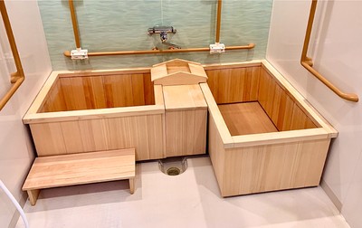着せ替えヒノキ風呂/個浴を2台設置