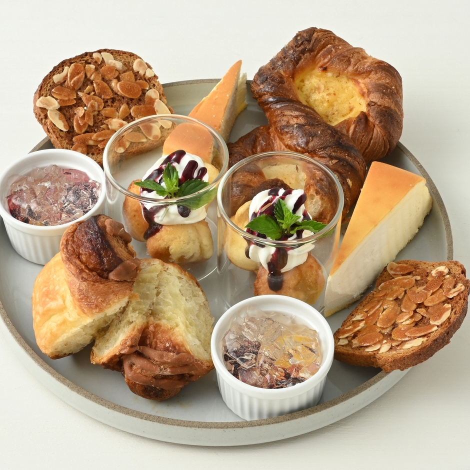 ふたりで楽しむブレッド&スイーツセット