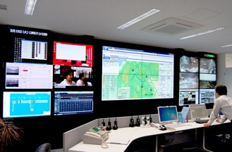 「NEXCO東日本 佐久管理事務所 様」が、東和エンジニアリングの『マルチウィンドウパス』を採用!監視画面の集約により、オペレーションに必要な人数をコンパクト化!