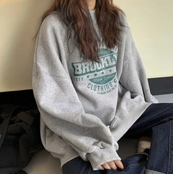 Qoo10 Fashion Trend Report #20　 オーバーサイズのトレーナーが人気！ 部屋着としてもおでかけスタイルでも使える優れもの
