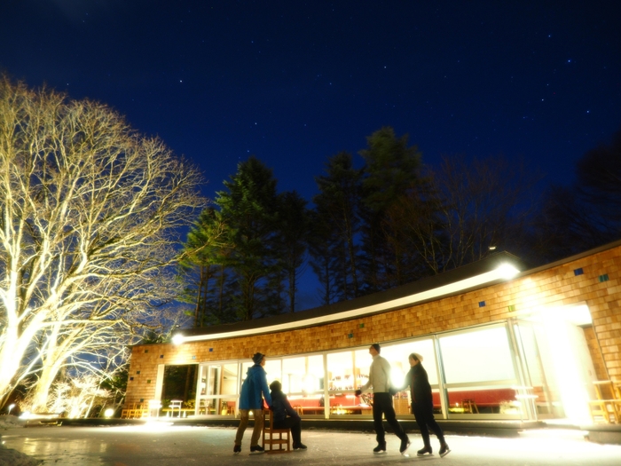 【星野エリア】ケラ池スケートリンク(星空ナイタースケートイメージ)