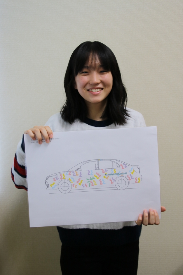 デザイン発案者：村田 純里さん