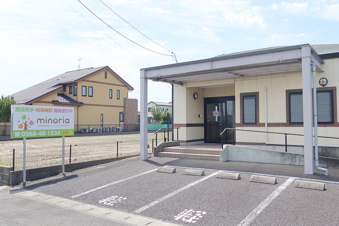 施設外観