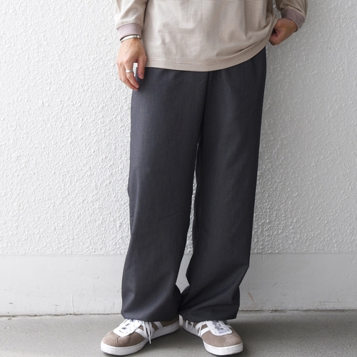 型から別注した、こだわりのオリジナルシルエット