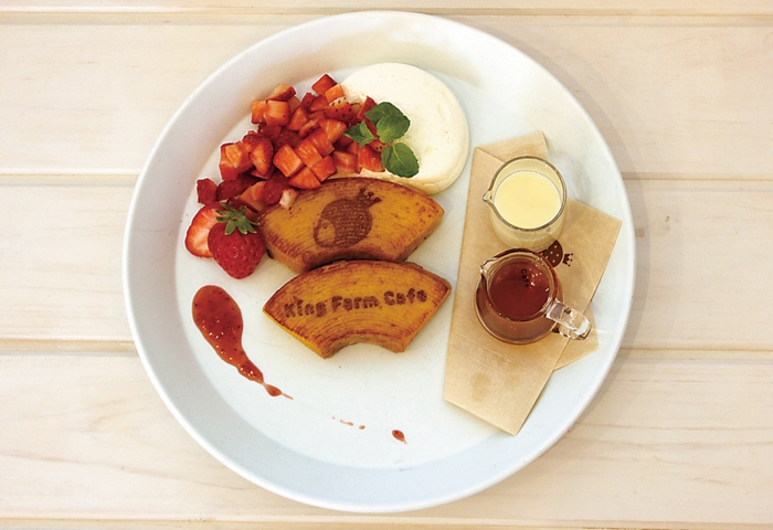 いちごのバウムクーヘンフレンチトースト