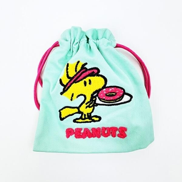 ウッドストックのポーチ