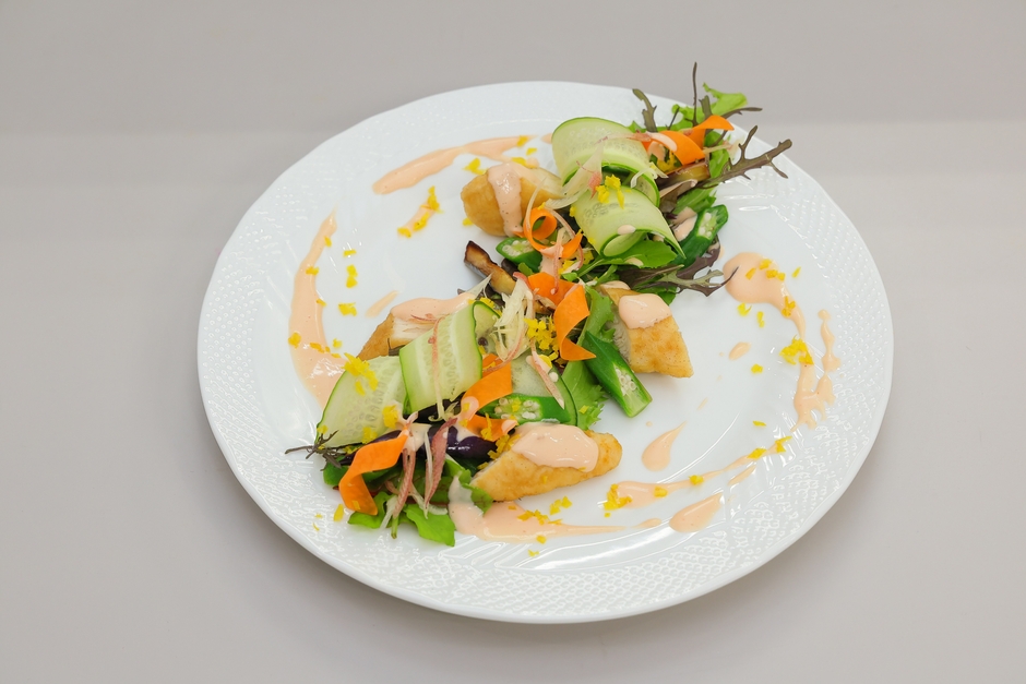 「こじゃんとうまい！ベジチキン南蛮オーロ・ラ・ソース」