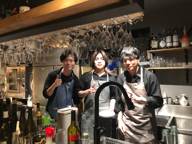 プロジェクトメンバー左から藤川さん、中村さん、竹澤さん