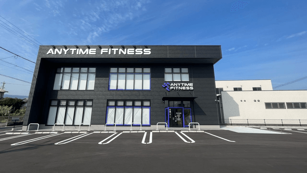 写真 ：1,100店舗目 「エニタイムフィットネス那珂川店」