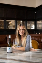サラ・ジェシカ・パーカーがプロデュースする新ワイン 「Invivo X Sarah Jessica Parker Sauvignon Blanc」が 2019年9月18日に世界同時発売！