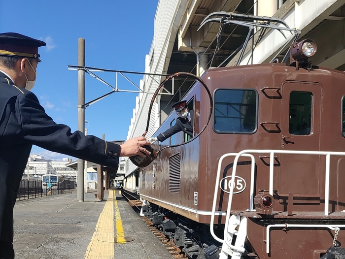 タブレット授受 イメージ