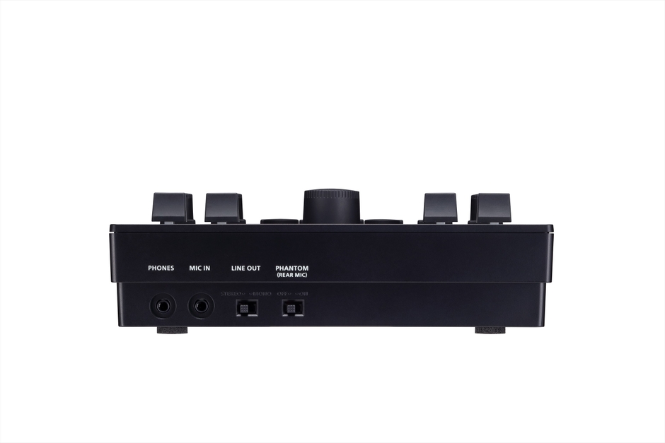 『VT-4』フロント・パネル