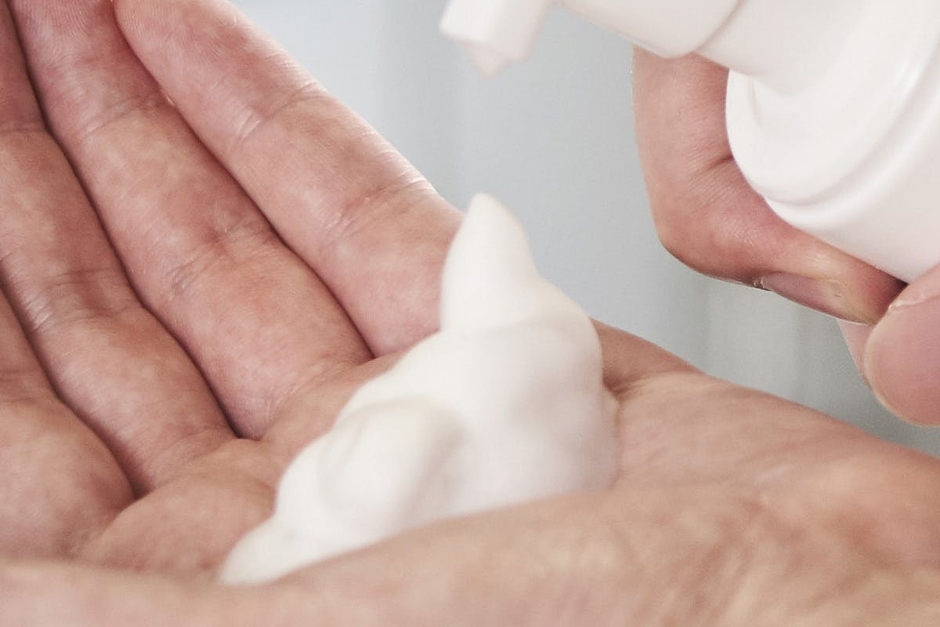 手に出した時、垂れずにつけやすい