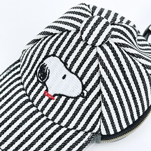 スヌーピーのキャップ型ポーチ