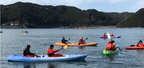 令和2年度（2020年度）のシーカヤック体験の様子