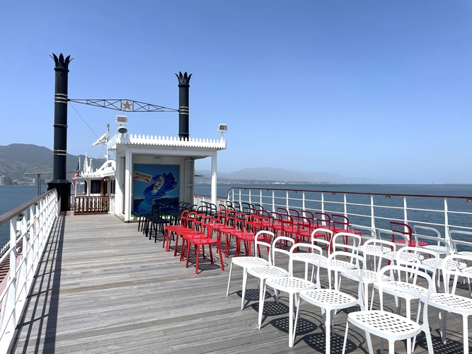 スカイデッキ（デッキ内は自由席となります）