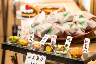 店頭の和菓子