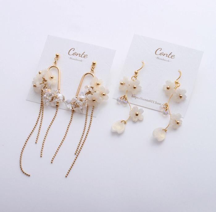 色づく桜 花籠桜・花舞桜