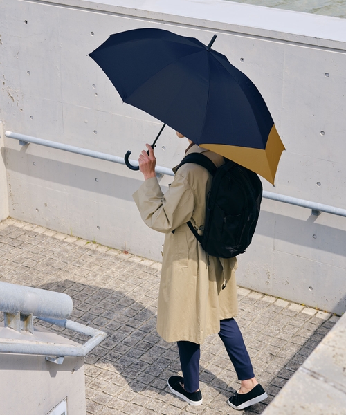 バックプロテクトアンブレラ ネイビー×キャメル(税込¥3,190)