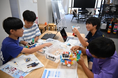 ロボットベースができたらオリジナルロボット作りへ
