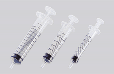 投入物(注射器)