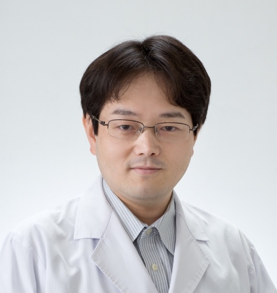 上本町わたなべクリニック院長