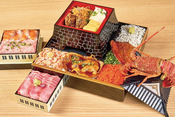 「熱海のタカラ城 満福3段重(伊勢海老付)」12,100円