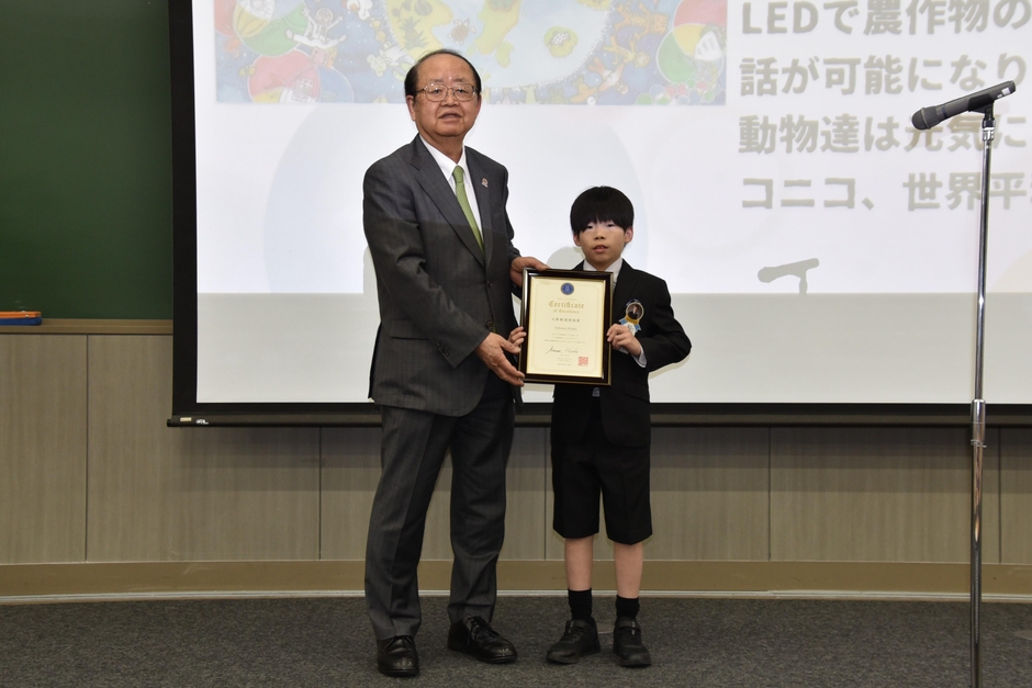天野教授特別賞の福海博日さん
