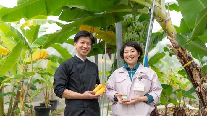 【左:山形プリン 古窯グループパティシエ新野 右:JAおいしいもがみ 片岡さん】