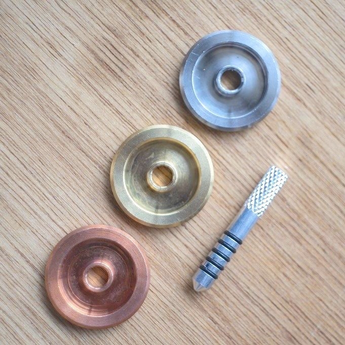 精密コマキット