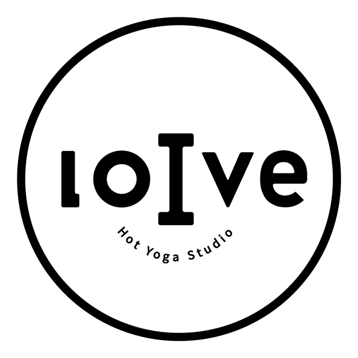 LOVEの真ん中にI(わたし)のロゴ