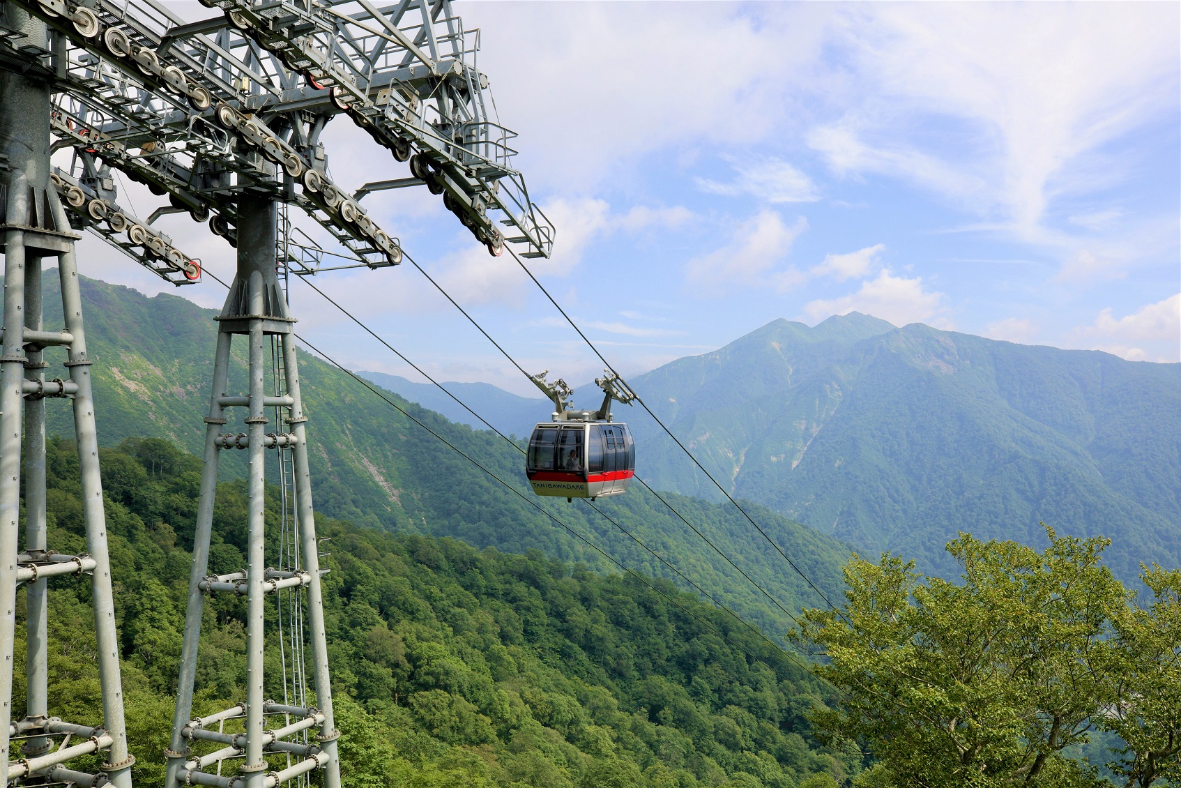 【星野リゾート】近くてよい山、谷川岳で「山のリブランド」に初挑戦｜「谷川岳ロープウェイ」の運営を開始