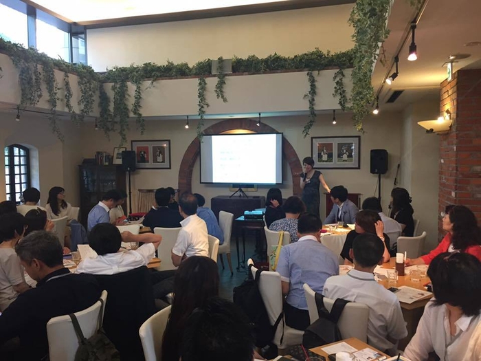 ビジネス交流会で満席にした様子