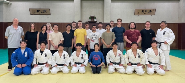 令和6年（2024年）6月、留学生と体育会柔道部