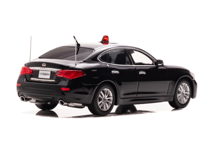 1/43 日産 フーガ 370GT (Y51) 2018 警察本部警備部要人警護車両:右後