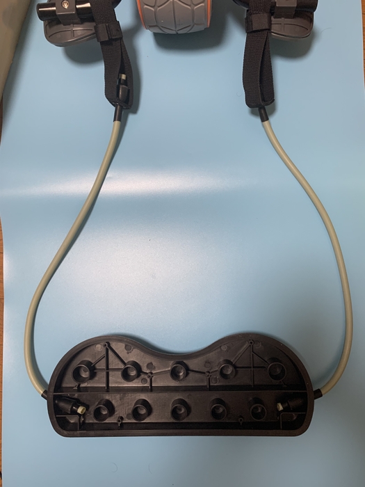 ニーパット裏測