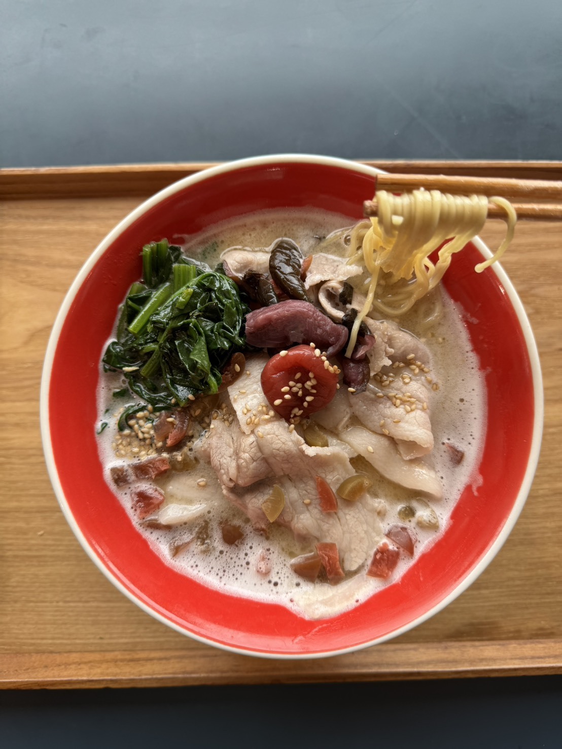 「梅とんラーメン」1,500円