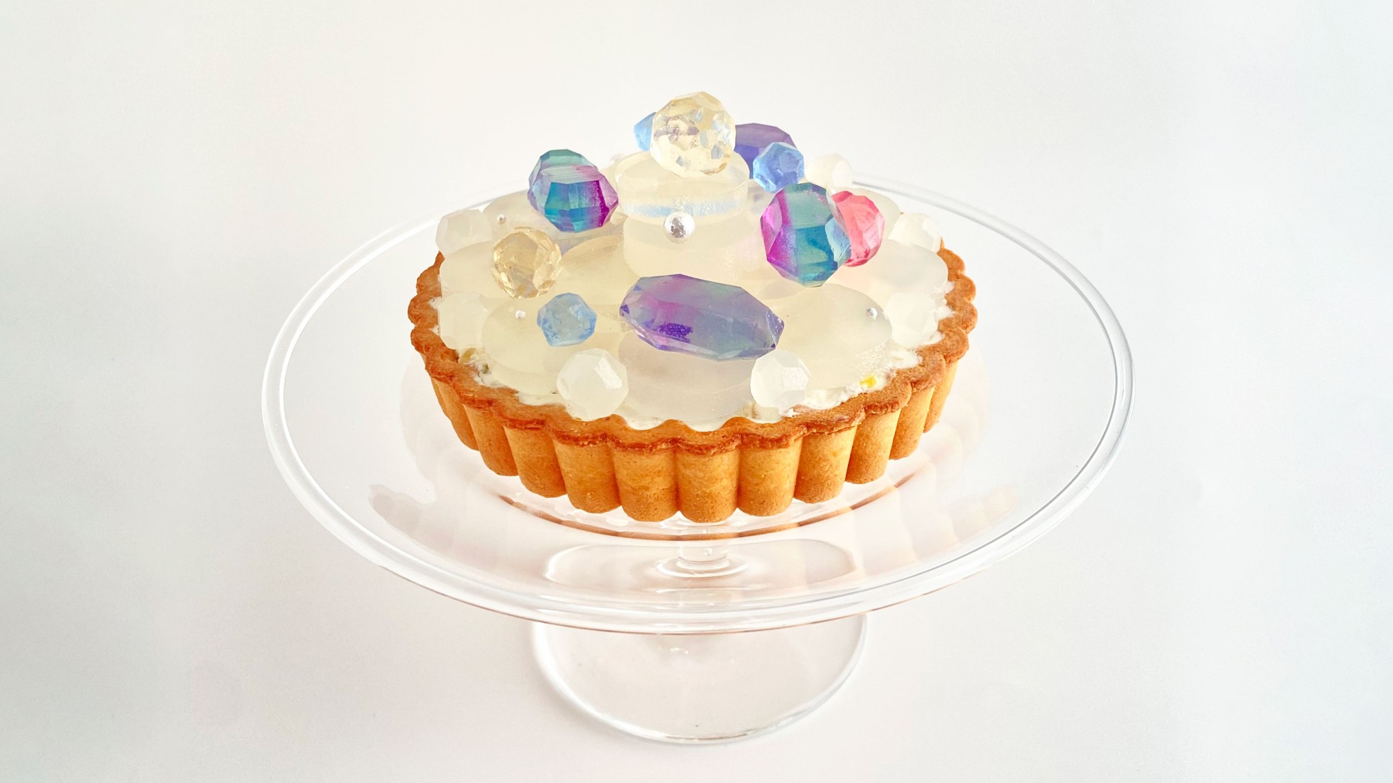 毎月即完売！６月誕生石の”食べる宝石タルト”が５月２６日限定２０台発売