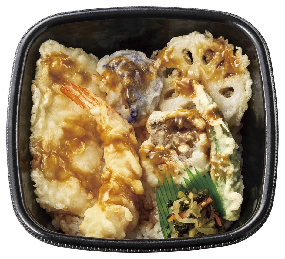 エビ/イカ/カレイ/野菜3種 得天丼 547円(税込590円)
