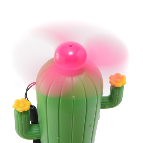 「ハンディーファン Cactus」サイズ：W7×H14.5×D7cm／バッテリー容量：250mAh