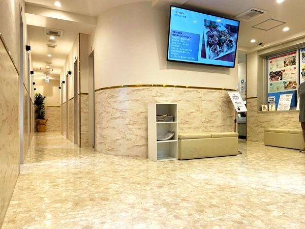 テジョンデ駅前店 待合スペース