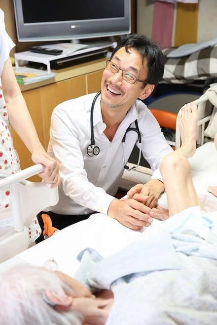 英院長診療中