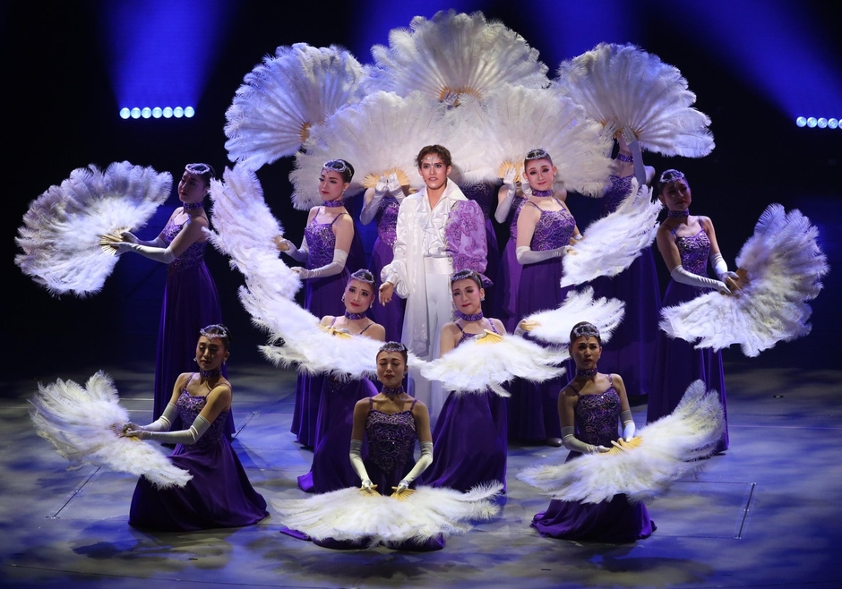 翼和希トップスター就任記念「Revue in Kyoto レゼル～Les Ailes～南座バージョン」写真提供：ＯＳＫ日本歌劇団