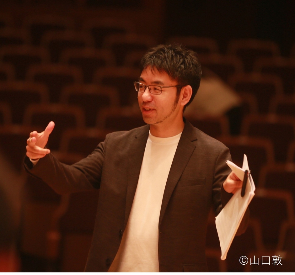 信長 貴富／作曲家