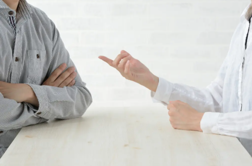 慰謝料請求しても「お金がない」と言われたら？支払い能力確認から強制執行まで徹底解説