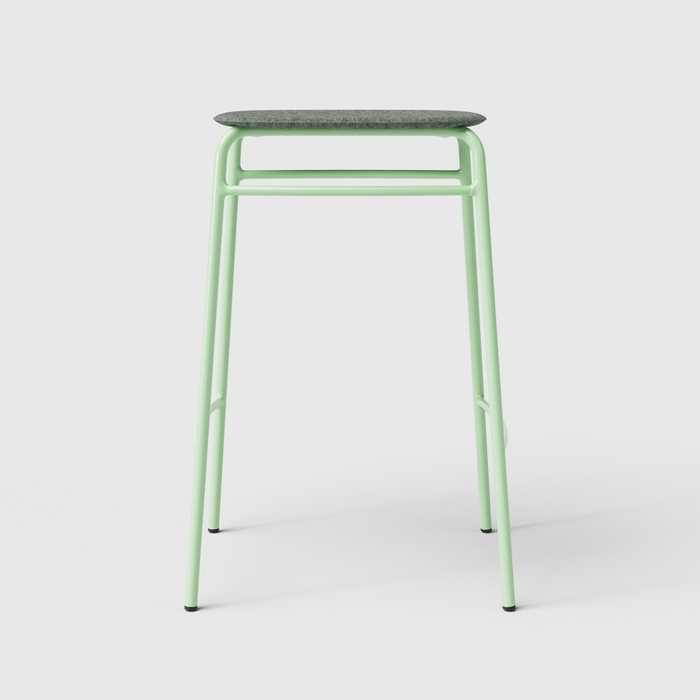 座面と脚のカラー選択が可能