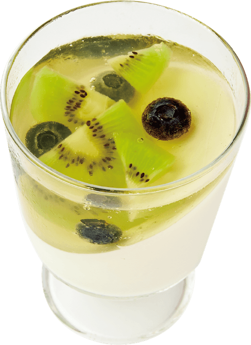 キウイと白ワインジュレとレアチーズ