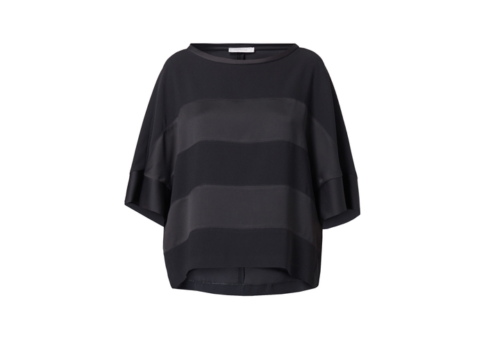 Pullover 29,000円（税抜）